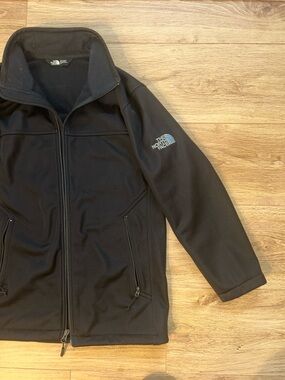 The North Face Black Lightweight Full-Zip Shirt Jacket